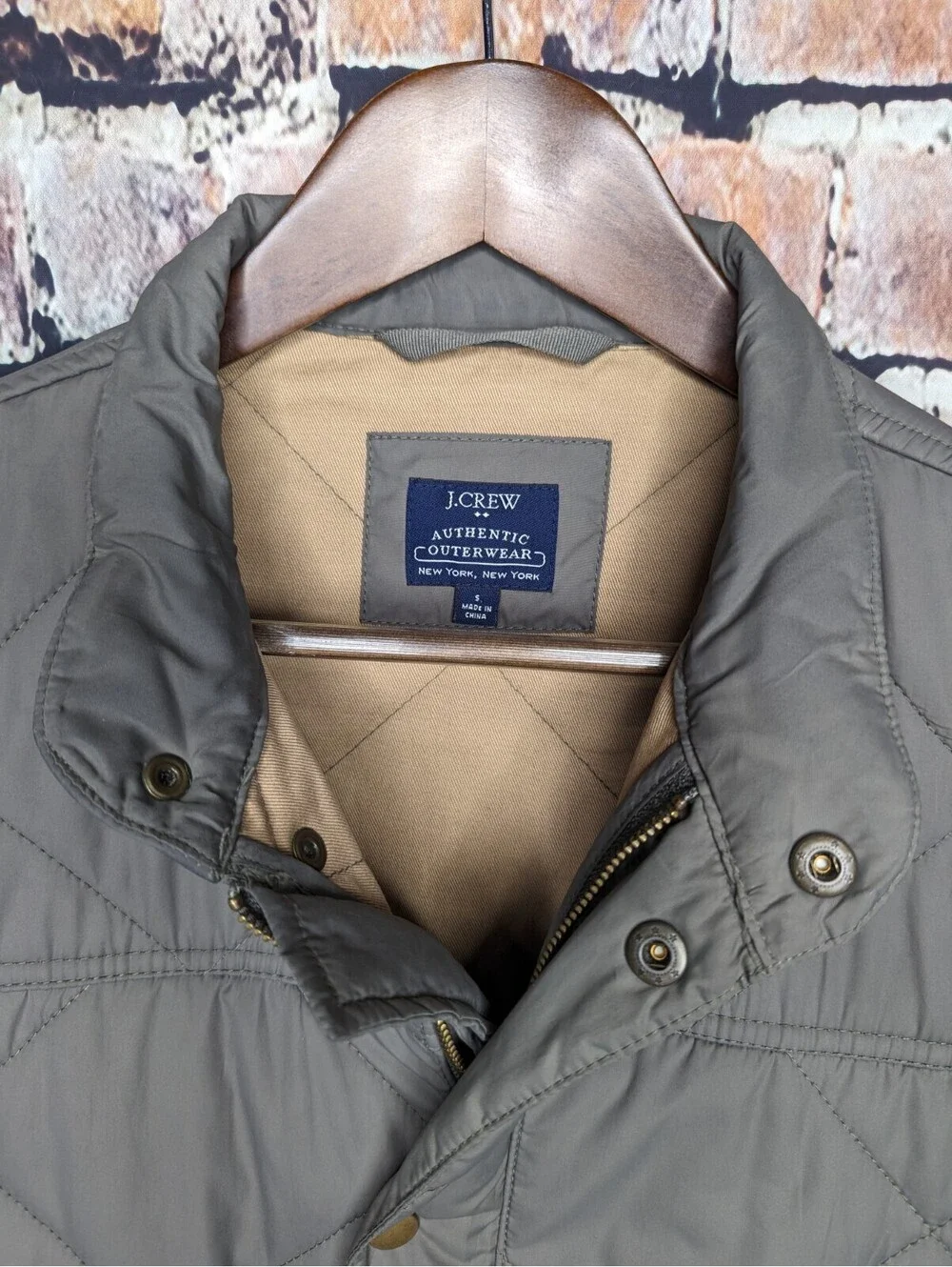 J. CREW Men's Quilted Padded Lightweight Jacket Button Shirt Men Small Sussex OD